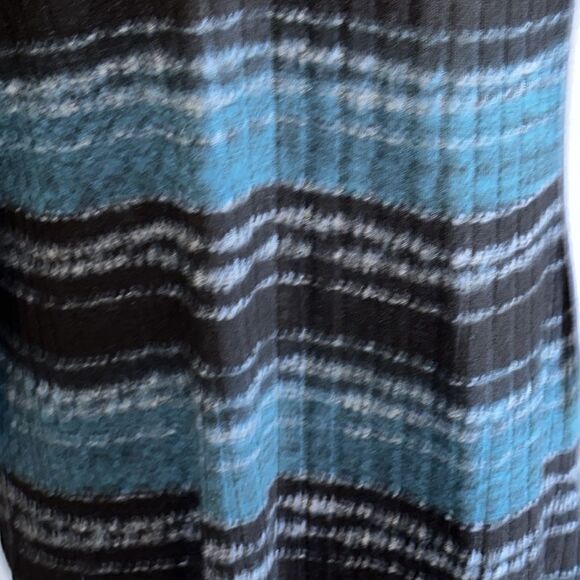 Ruby Rd. Petite Sweater! - Picture 7 of 11